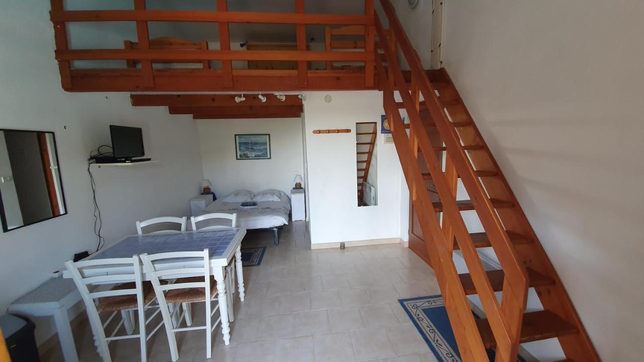 Studio-Mezzanine Dans Villa كانيو سور مير المظهر الخارجي الصورة