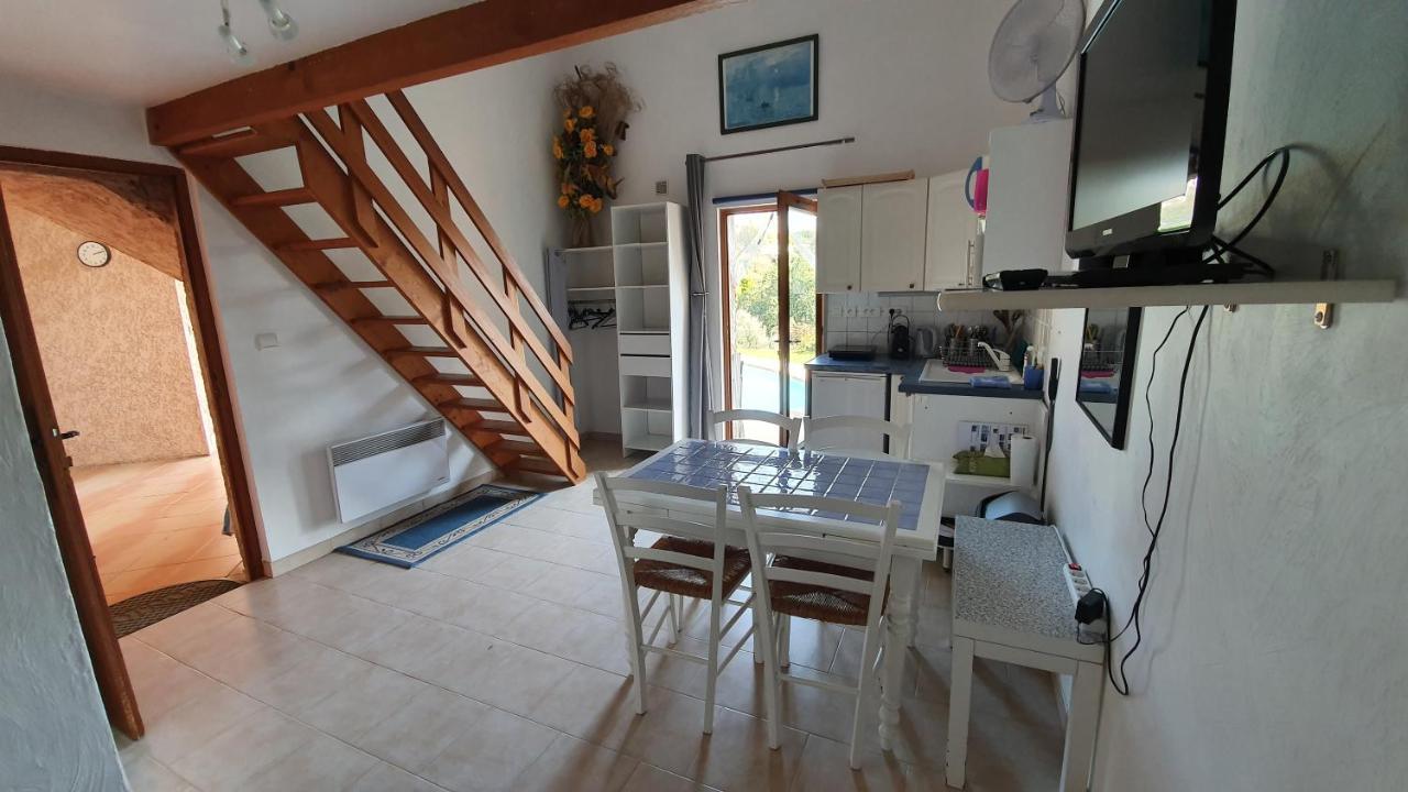 Studio-Mezzanine Dans Villa كانيو سور مير المظهر الخارجي الصورة